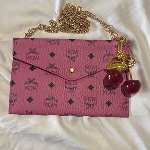 MCM Visetos Envelope Clutch